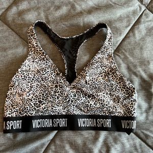 Women’s VS sports bra